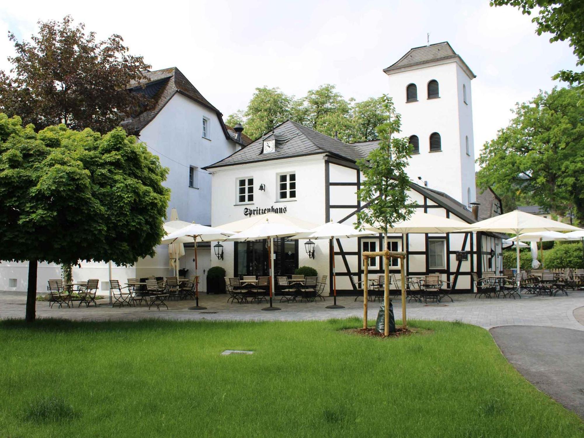 Ferienwohnung Am Kurpark Эслоэ Экстерьер фото
